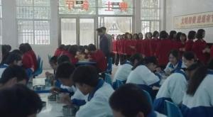 娱乐吃瓜气氛组,吃瓜群众狂欢盛宴